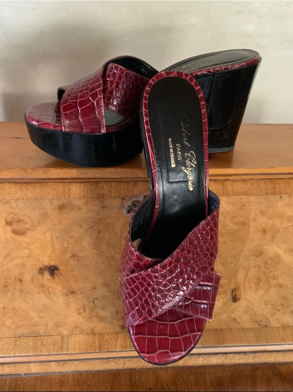 Robert Clergerie Platform Sandal 8M 🍒